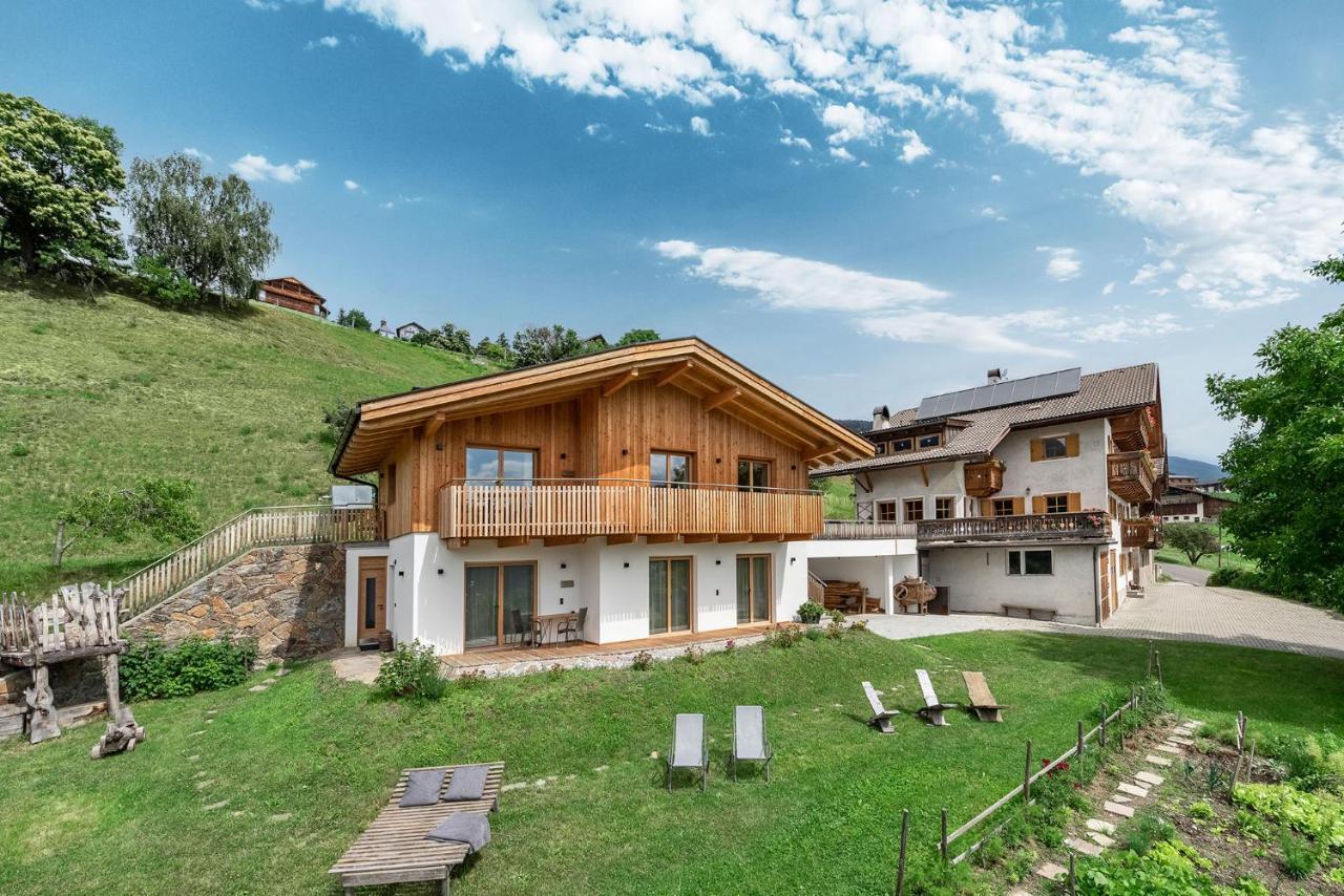 Hauserhof Chalet In Villanders - Moderne Wohnungen Mit 2 Badezimmer Und 2 Schlafzimmer ภายนอก รูปภาพ